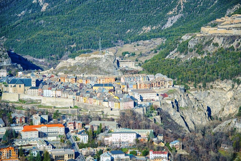 Pres Des Forts Briançon Exteriér fotografie