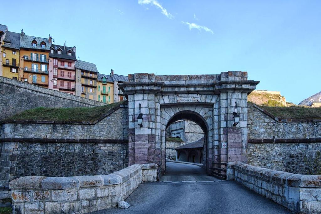 Pres Des Forts Briançon Exteriér fotografie